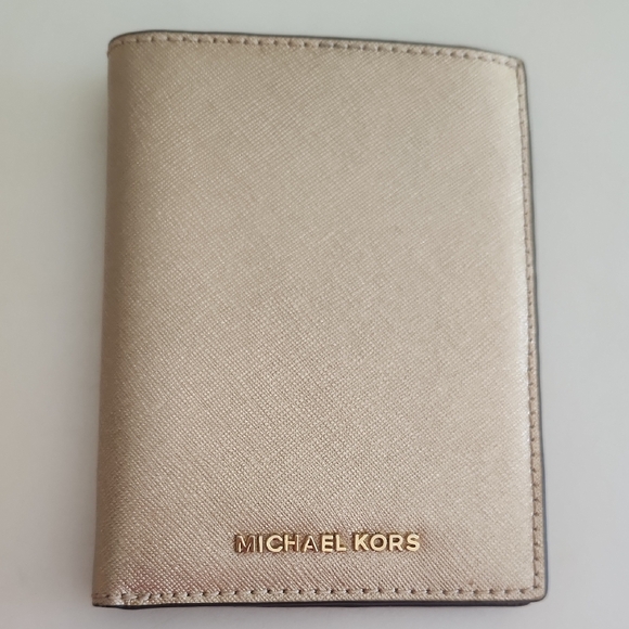 Michael Kors Handbags - Michael Kors Metallic Gold Card Holder